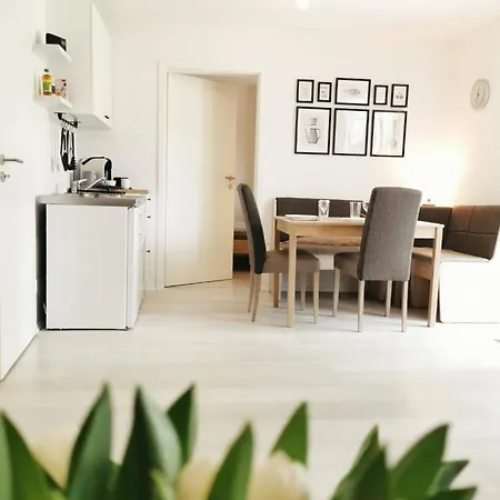 アパート Ferienwohnung Kispert Heideck